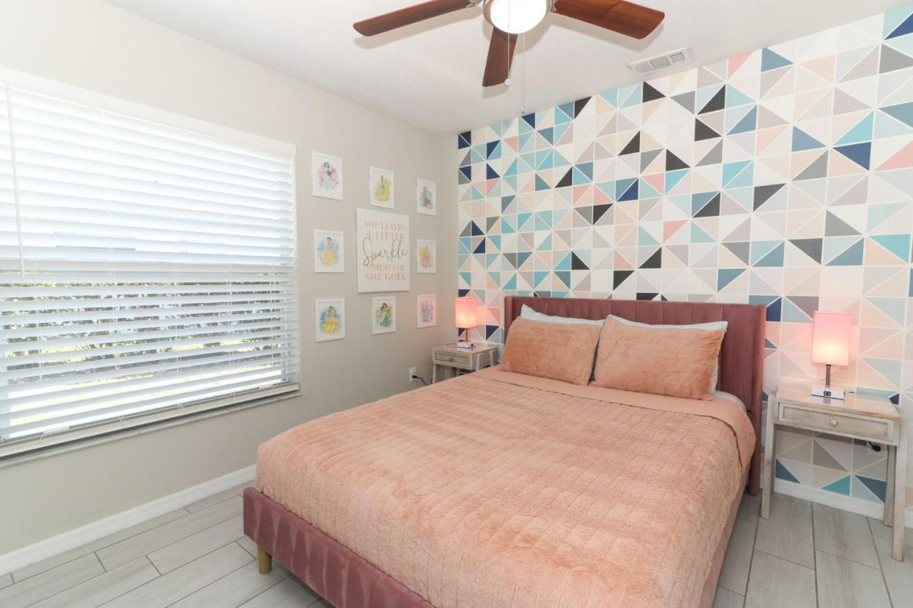 Lilys Stylish Villa Close To Disney Ideal For Long Stays Orlando Luaran gambar